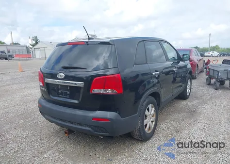 2011 Kia Sorento Lx z USA, uszkodzony, nr VIN 5XYKT3A12BG004797